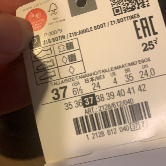 NWT Zara combat style boots - Picture 10 of 12